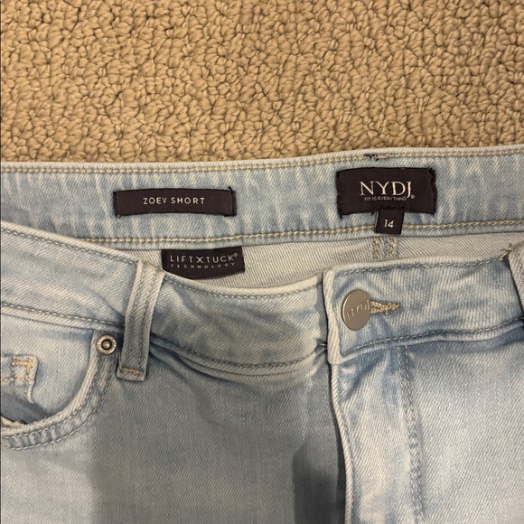 NYDJ Womens Zoey Distressed Jean Short 14 - Picture 2 of 6